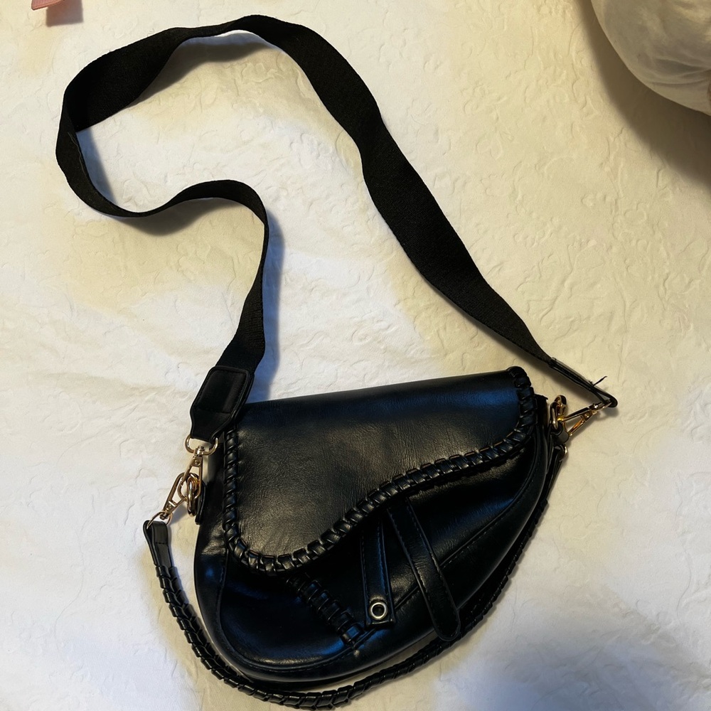 Black crossbody bag